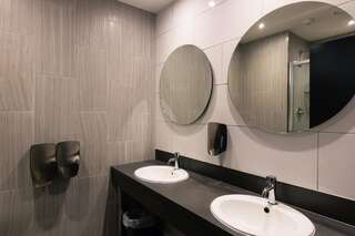 Хостелы Jacobs Inn Hostel Дублин Капсула в 6-местном общем номере для мужчин и женщин-1