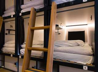 Хостелы Jacobs Inn Hostel Дублин Капсула в 6-местном общем номере для мужчин и женщин-2