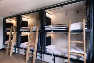 Хостелы Jacobs Inn Hostel Дублин Капсула в 10-местном общем номере для мужчин и женщин-15